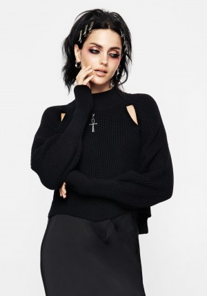 Disturbia Dea Cut Out Jumper | HF8961502