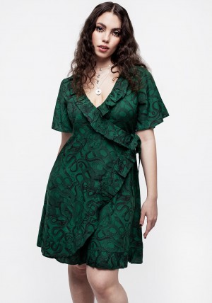 Disturbia Ophidia Snake Print Ruffle Mini Šaty - Green | AQ2419658