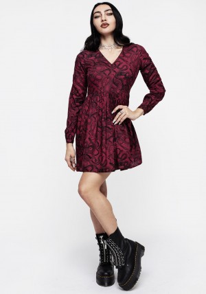 Disturbia Ophidia Snakes Print Mini Šaty - Red | TG6528730