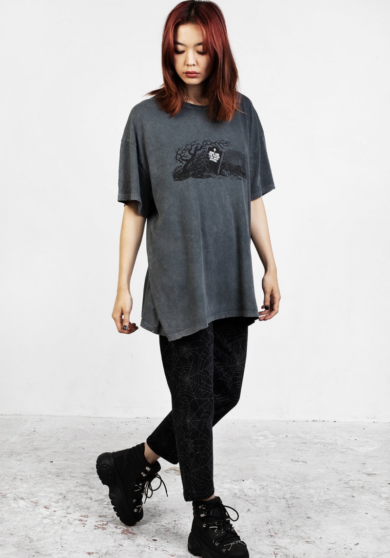 Disturbia Here Lies Grey Acid Wash Oversized Tee | JQ2746985