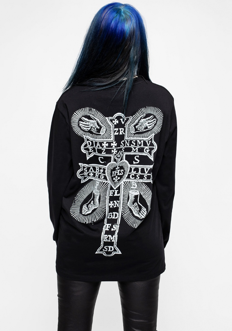 Disturbia Macabre Long Sleeve T-shirt | XM0239458