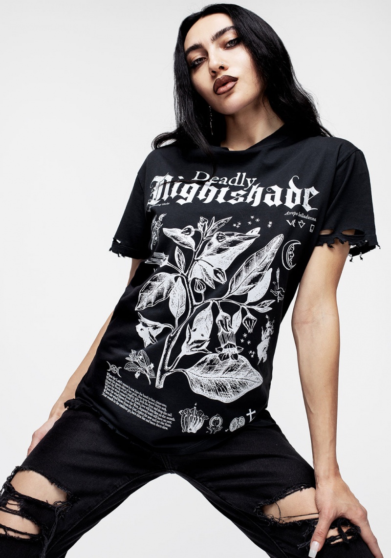 Disturbia Nightshade Distressed T-shirt | ZC1897425